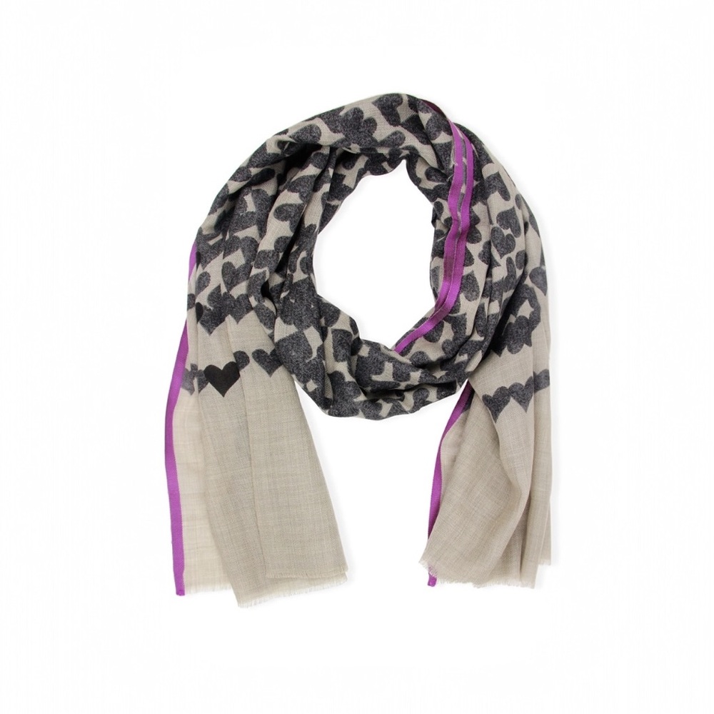 Wool & Silk Heart Print Scarf – Lightweight, Luxe & Soft - Picture 3 of 6